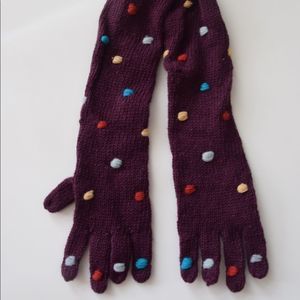 Gloves with pom-pom embellishments colorful burgundy